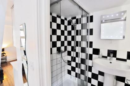 Covent Garden Suites - image 9