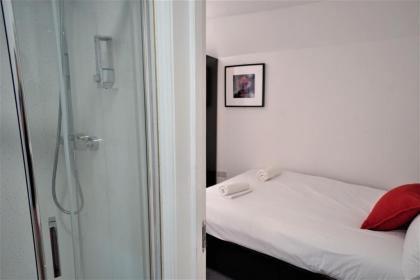 TBH Hotel - image 10