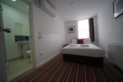 TBH Hotel - image 2