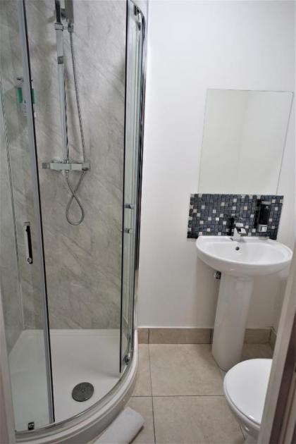TBH Hotel - image 8