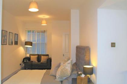 the South Kensington Brand New Apartment.