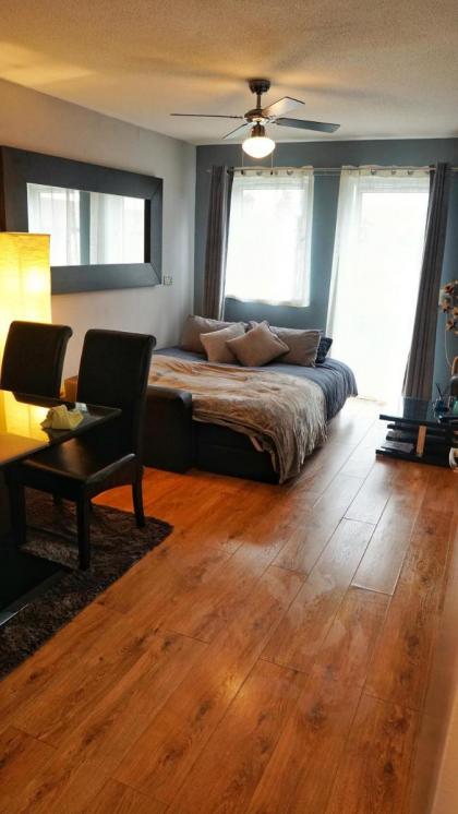 North London Apartment - Edmonton - image 17