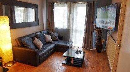 North London Apartment - Edmonton - image 2