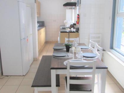 Home away from home - image 11