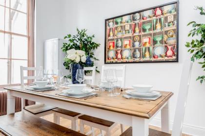Bright & Spacious 4beds home - Kensington High Street-Olympia - image 16