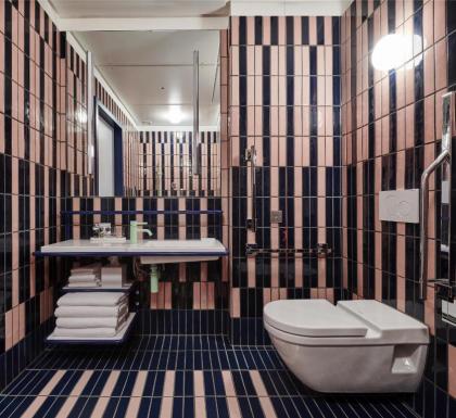 The Standard London - image 11