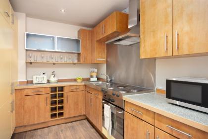 Lawrence House by TheSqua.re - image 8