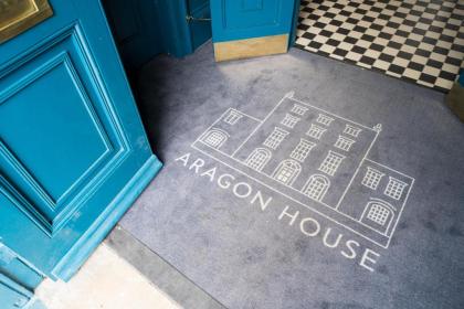 Aragon House - image 4