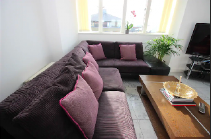 2 Bedroom Penthouse Central London - image 17