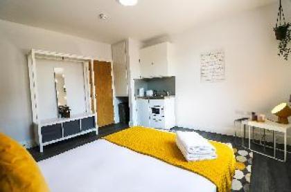 Stylish Studio Kingsbury F3
