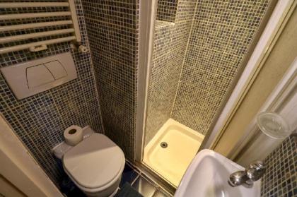 Flat 12 · Comfy Studio Central London Hyde Park - image 5