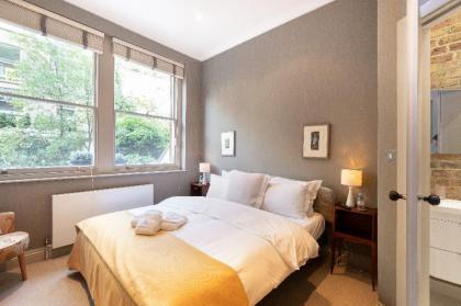 Stunning 2 Bedroom House in South Kensington London