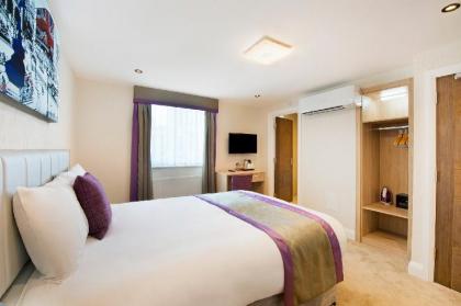 OYO Townhouse 30 Sussex Hotel London Paddington - image 9