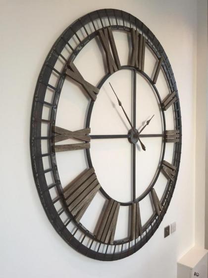 Spacious 1 Bedroom Split Level Old Pub Conversion Tower Bridge - image 22