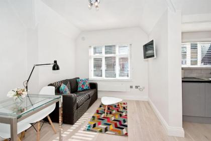 F5 Greek Street by City Living London - image 8