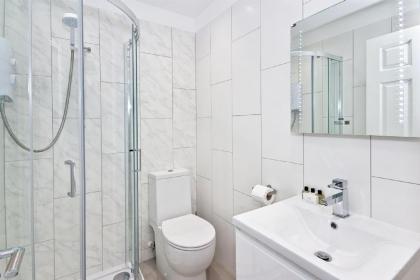 F5 Greek Street by City Living London - image 9