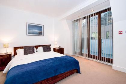 Apartment 5 48 Bishopsgate by City Living London - image 10
