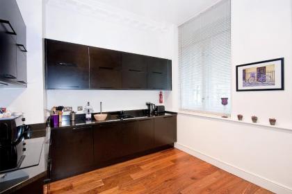Apartment 1 48 Bishopsgate by City Living London - image 6