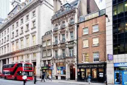 Apartment 1 48 Bishopsgate by City Living London - image 9