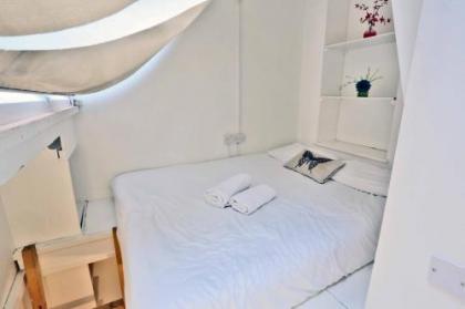 Magical & Charming 8 rooms Covent Garden TownHouse - image 13