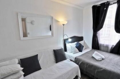 Magical & Charming 8 rooms Covent Garden TownHouse - image 18