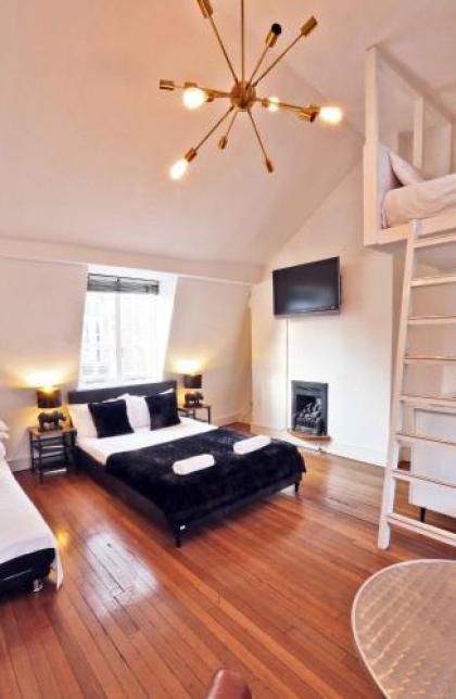 Magical & Charming 8 rooms Covent Garden TownHouse - image 20