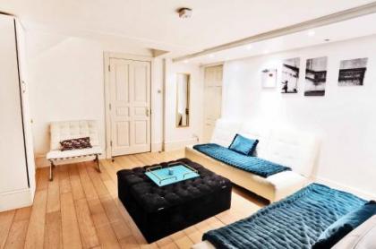 Sophia's Love 11rooms Piccadilly Circus St James TownHouse - image 15