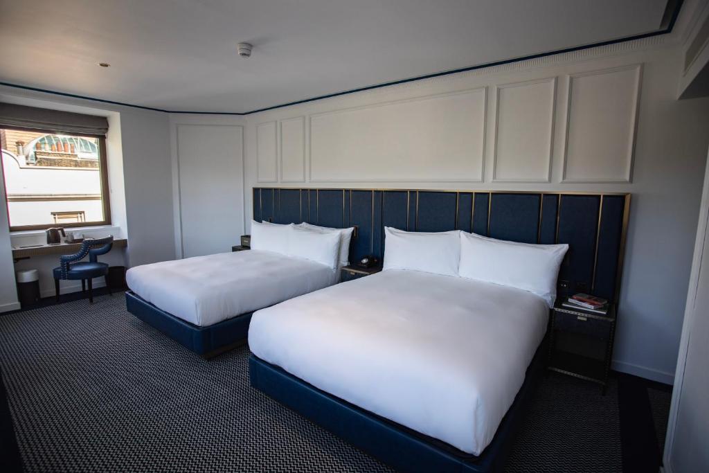 Page8 Page Hotels - image 7