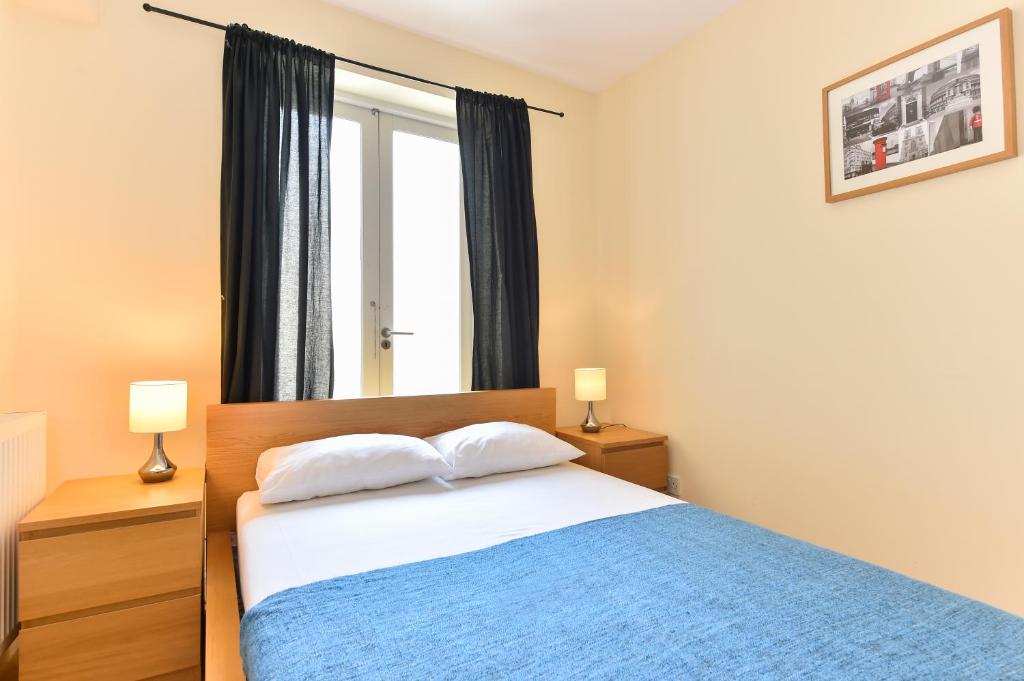 Regents Canal Apartments - image 6