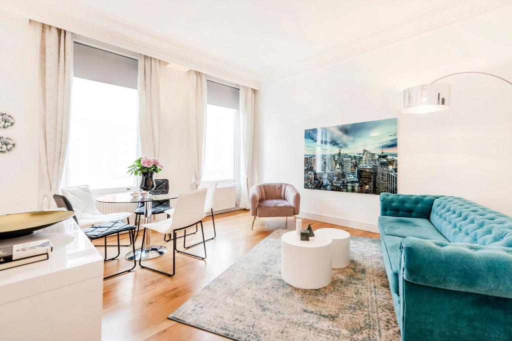 OFF Covent Garden SUPERB SPACIOUS BRIGHT LUXXE DESIGN HOME- YOUR WISH GRANTED! - main image