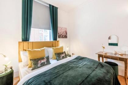 OFF Covent Garden SUPERB SPACIOUS BRIGHT LUXXE DESIGN HOME- YOUR WISH GRANTED! - image 7