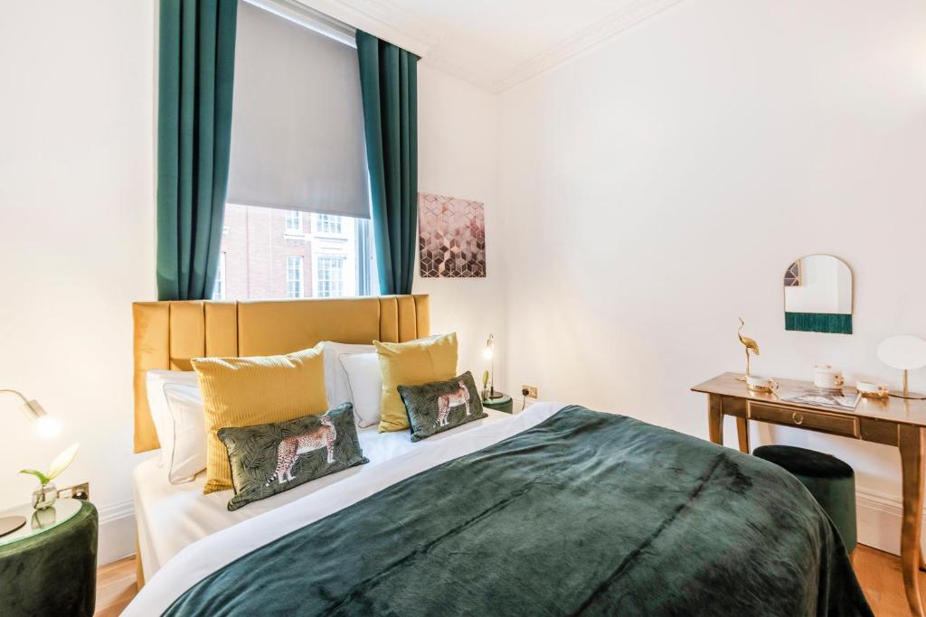 OFF Covent Garden SUPERB SPACIOUS BRIGHT LUXXE DESIGN HOME- YOUR WISH GRANTED! - image 7