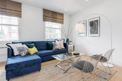 Stunning Artist 2BR Flat on Kensington High Street - image 4