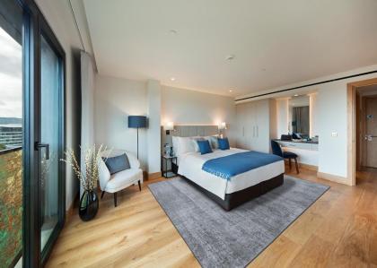 Tower Suites by Blue Orchid - image 9