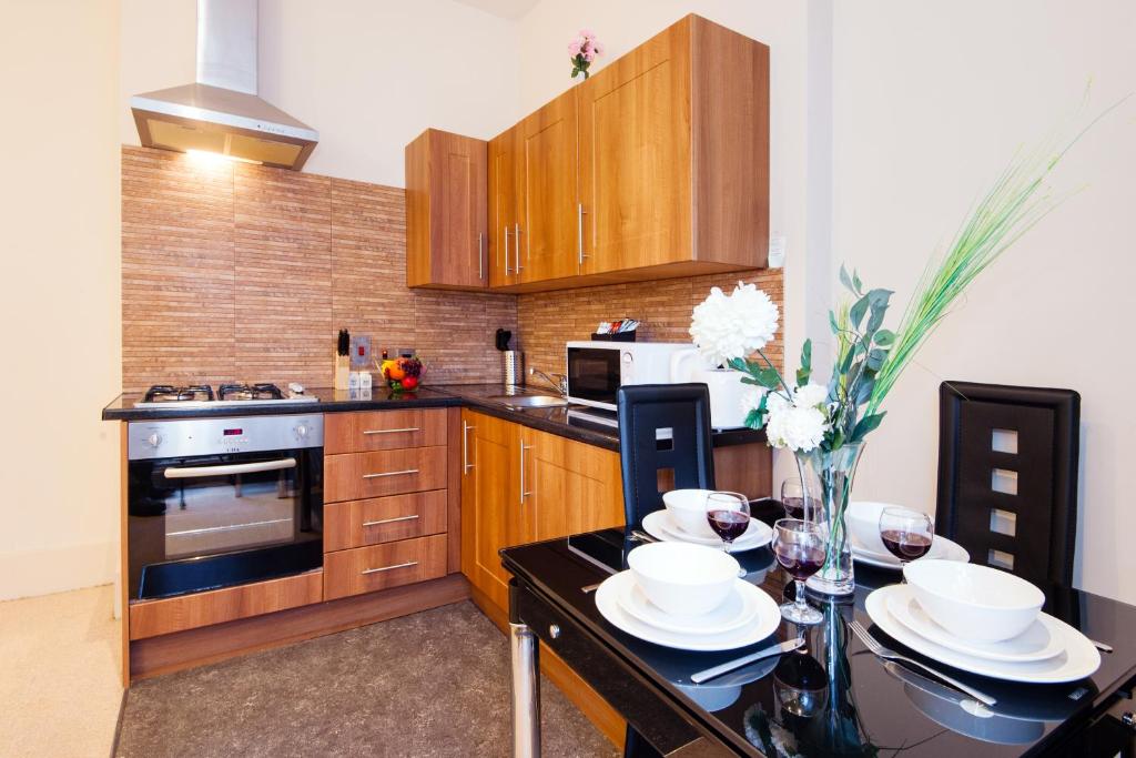 All2Stay South Kensington Apartment - image 5