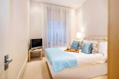 All2Stay South Kensington Apartment - image 9