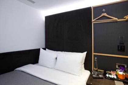 The Z Hotel Trafalgar - image 4