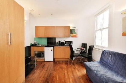 Kensington Comfort Apt 12 - Deluxe 1 BR - image 2