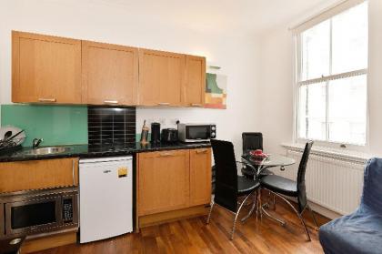 Kensington Comfort Apt 12 - Deluxe 1 BR - image 5