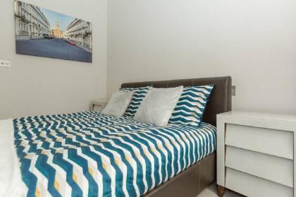 Modern 1BR Period Property in Kensington - image 14