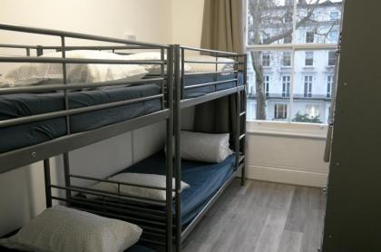 Urbany Hostel London - image 13