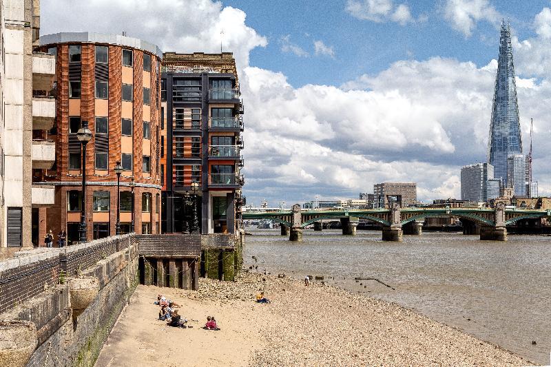 Locke at Broken Wharf - image 4