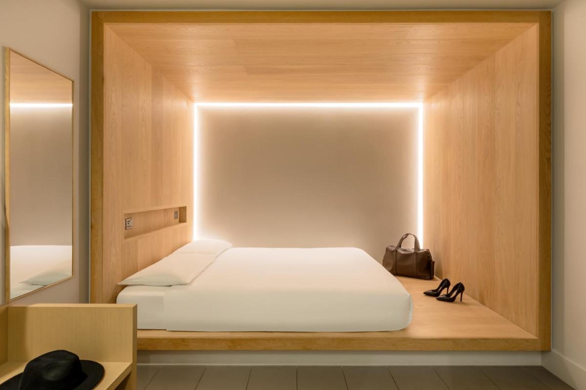 Zedwell Piccadilly Circus - main image