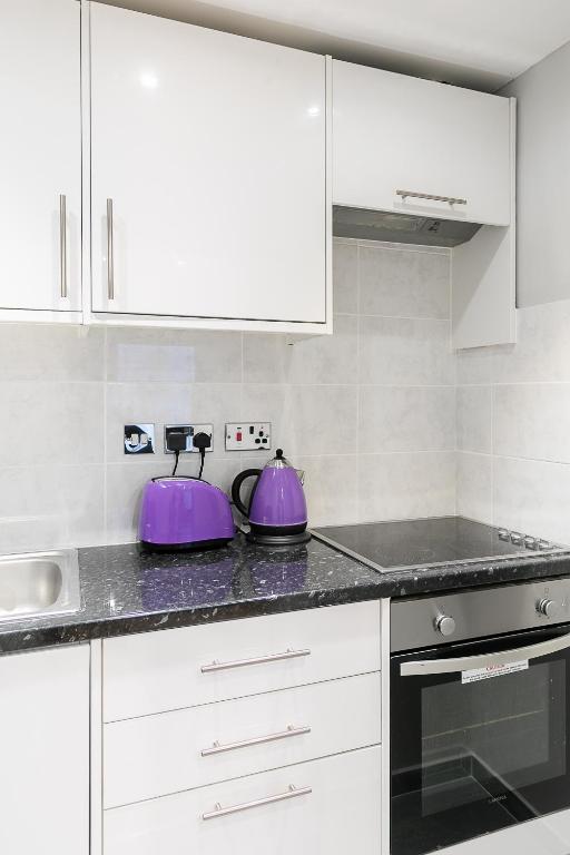 PickThePlace Welbeck street apartments - image 2