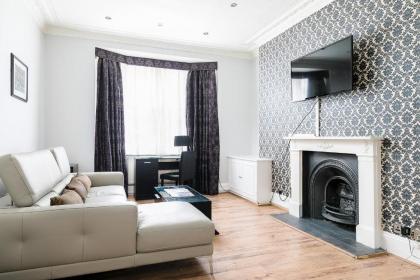 PickThePlace Welbeck street apartments - image 3