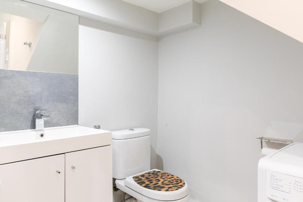 PickThePlace Welbeck street apartments - image 4