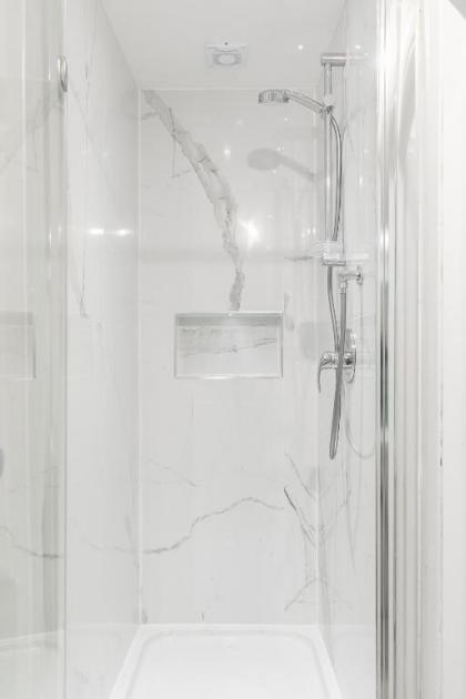 PickThePlace Welbeck street apartments - image 5