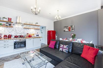 YKP Apartments - Mornington Crescent 71 Oakley 