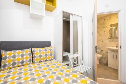 En Suite Rooms TUFNELL PARK - image 13