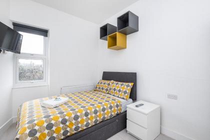 En Suite Rooms TUFNELL PARK - image 18